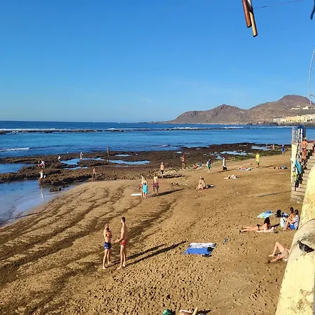 By Playa De Canteras * Las Palmas de Gran Canaria